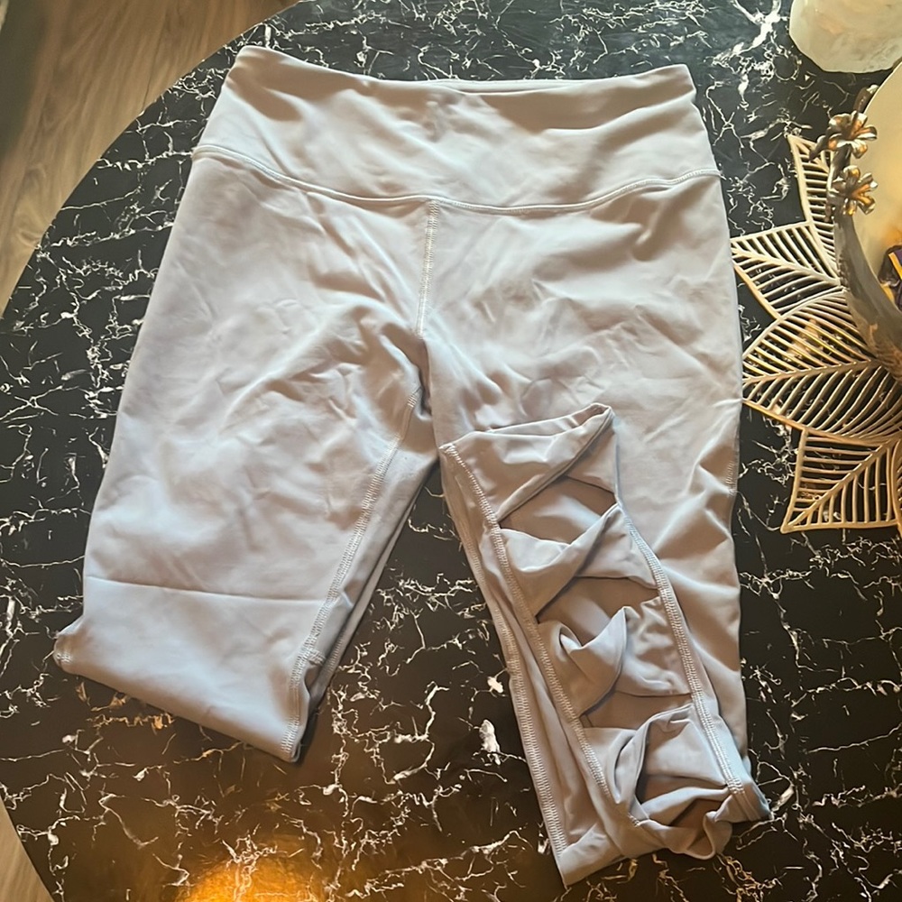 Victoria’s Secret sport leggings